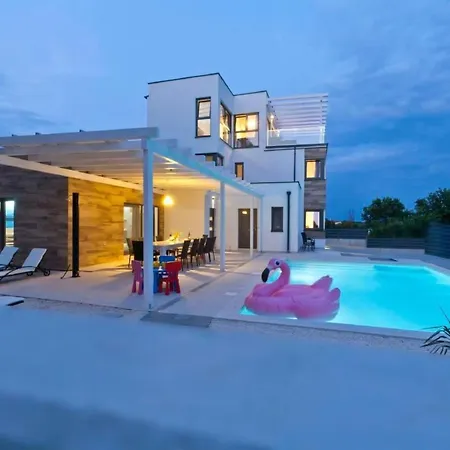 Wellness Und Stella- In Der Naehe Von Straenden - By Interhome Pula