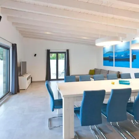 Wellness Und Stella- In Der Naehe Von Straenden - By Interhome * Pula