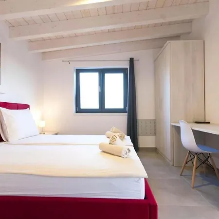 Wellness Und Stella- In Der Naehe Von Straenden - By Interhome Pula