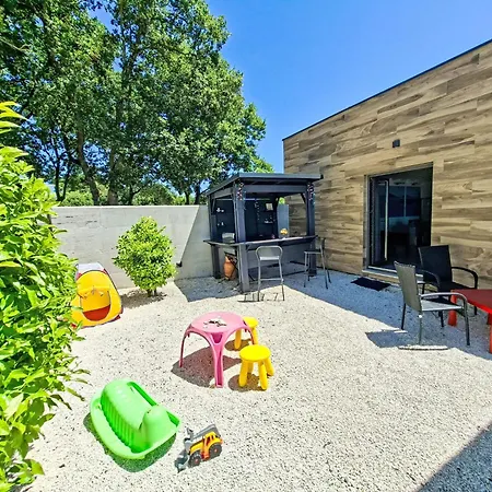 Wellness Und Stella- In Der Naehe Von Straenden - By Interhome * Pula